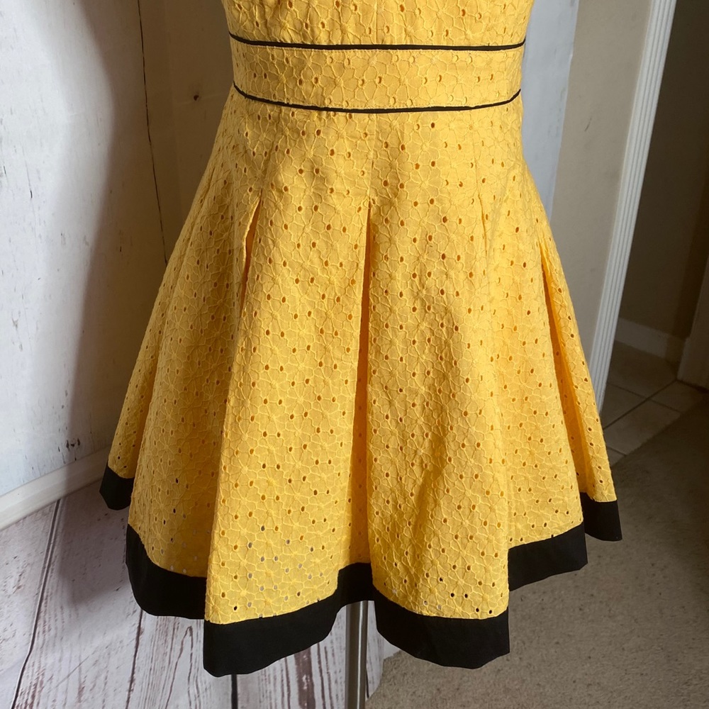 Bebe Sun Dress - Picture 6 of 16